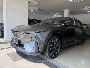 Mazda EZ-60, 2025