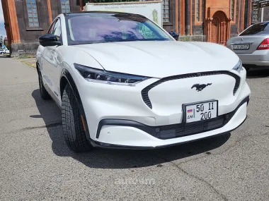 Ford Mustang, 2021