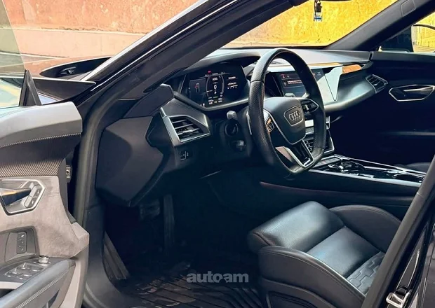 Audi e-tron GT 2024 — լուսանկար 7