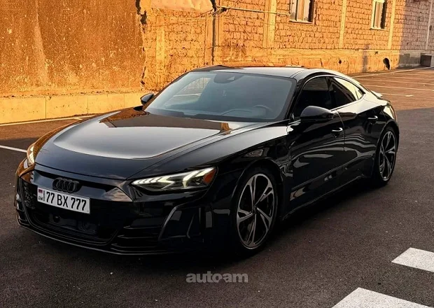 Audi e-tron GT 2024 — լուսանկար 2