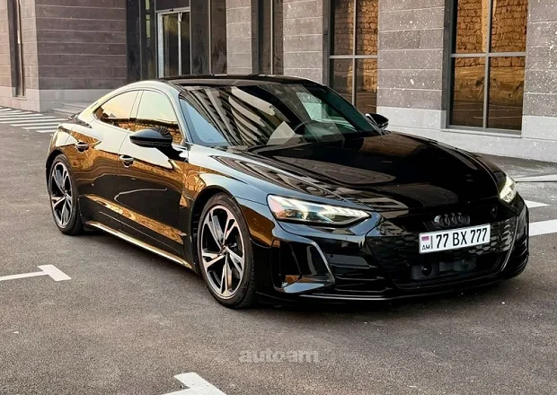 Audi e-tron GT 2024 — լուսանկար 3