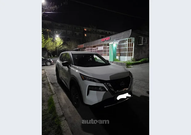Nissan Rogue 2023 — լուսանկար 2