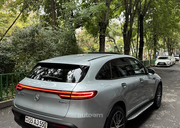 Mercedes-Benz EQC 2019 — фото 3