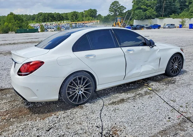 Mercedes-Benz C 300 2020 — լուսանկար 4
