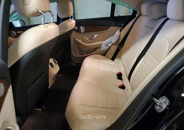 Mercedes-Benz C 300 2021 — լուսանկար 11