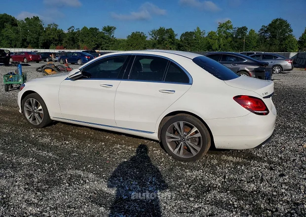 Mercedes-Benz C 300 2020 — լուսանկար 3