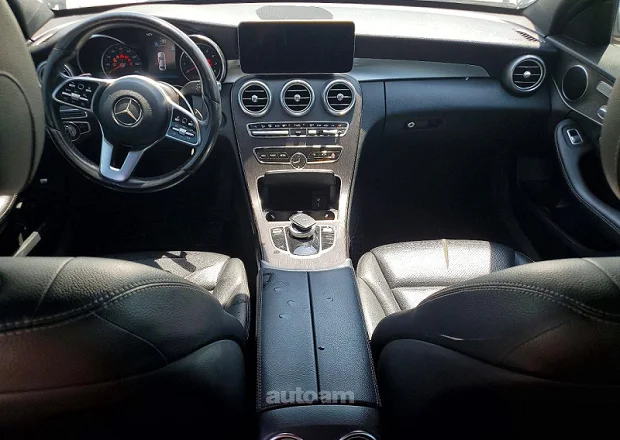 Mercedes-Benz C 300 2020 — լուսանկար 7