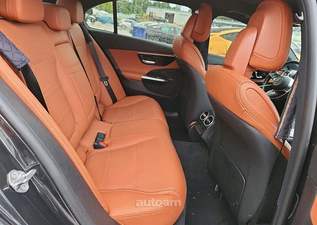Mercedes-Benz C 300 2022 — լուսանկար 10