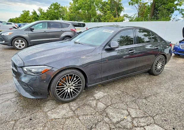 Mercedes-Benz C 300 2022 — լուսանկար 2