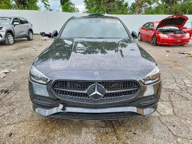 Mercedes-Benz C 300, 2022