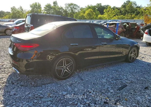 Mercedes-Benz C 300 2023 — լուսանկար 4