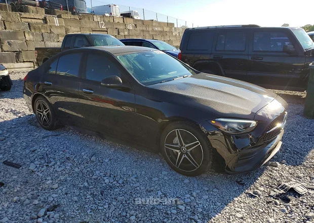 Mercedes-Benz C 300 2023 — լուսանկար 5
