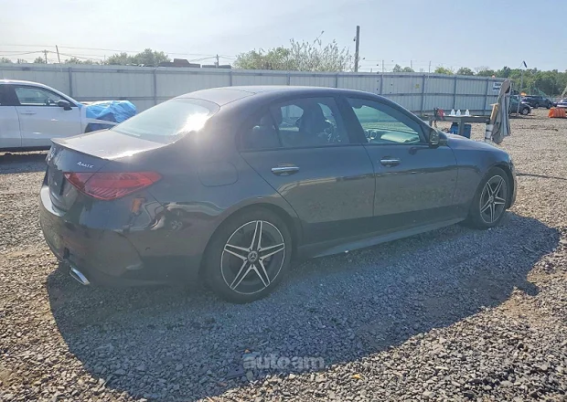 Mercedes-Benz C 300 2023 — լուսանկար 4
