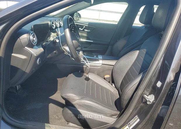 Mercedes-Benz C 300 2023 — լուսանկար 8