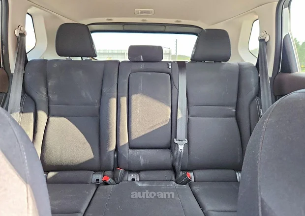 Nissan Rogue 2023 — լուսանկար 11