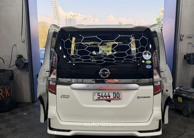 Nissan Serena 2020 — լուսանկար 3