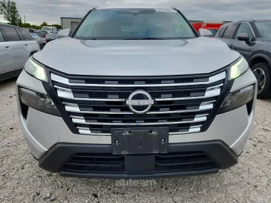 Nissan Rogue, 2025