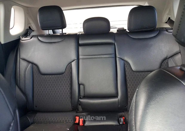 Jeep Compass 2020 — լուսանկար 10