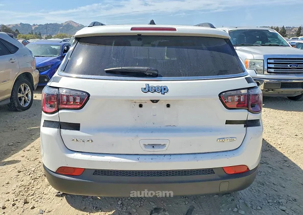 Jeep Compass 2022 — լուսանկար 5