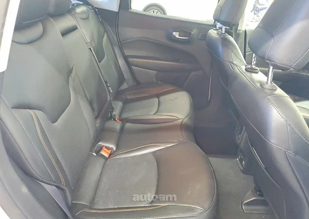 Jeep Compass 2021 — լուսանկար 11