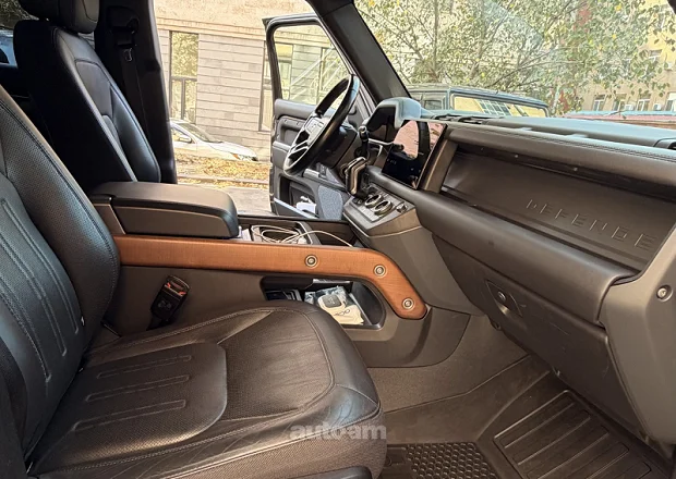 Land Rover Defender 2021 — լուսանկար 10