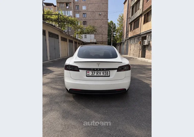 Tesla Model S 2016 — լուսանկար 3