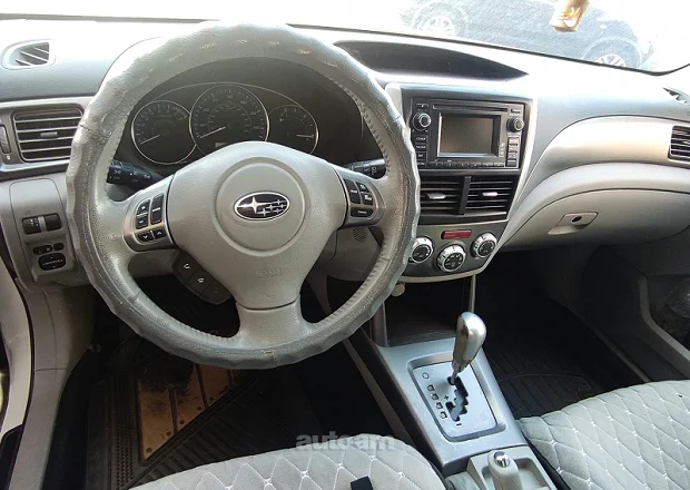 Subaru Forester 2011 — լուսանկար 8