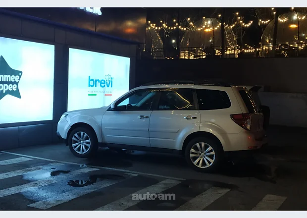 Subaru Forester 2011 — լուսանկար 3
