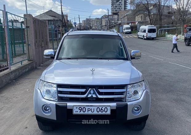Mitsubishi Pajero 2007 — լուսանկար 1