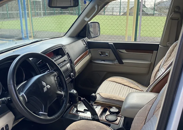 Mitsubishi Pajero 2007 — լուսանկար 8