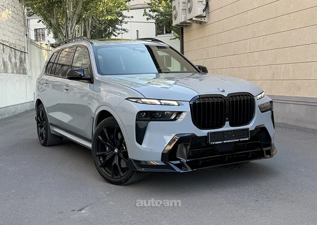 BMW X7 2023 — լուսանկար 1