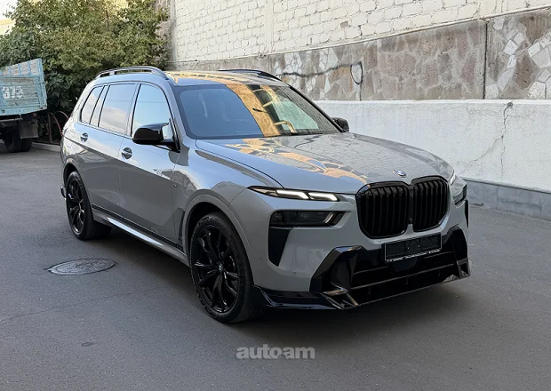 BMW X7 2023 — լուսանկար 4