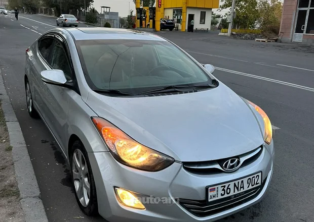 Hyundai Elantra 2011 — լուսանկար 1