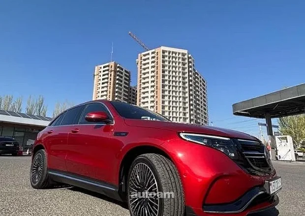 Mercedes-Benz EQC 2020 — фото 7