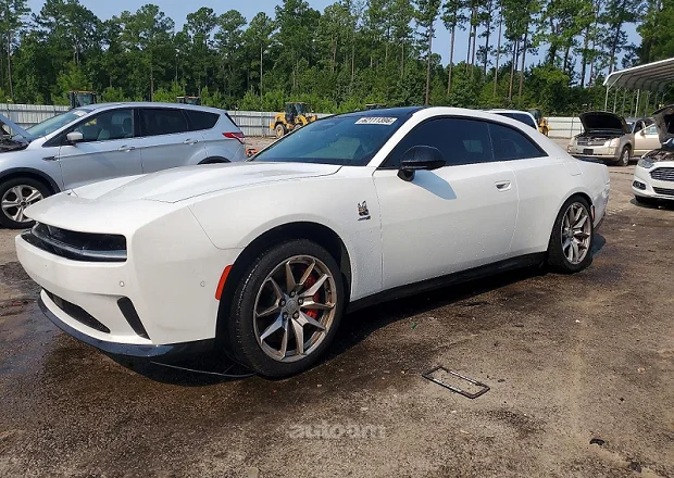 Dodge Daytona 2024 — լուսանկար 2