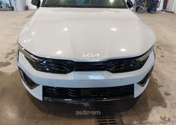 Kia K5 2025 — լուսանկար 9
