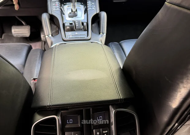 Porsche Cayenne 2017 — фото 10