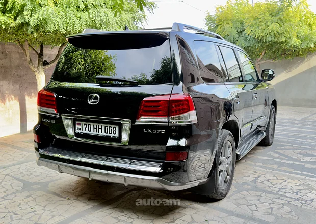 Lexus LX 570 2010 — լուսանկար 6