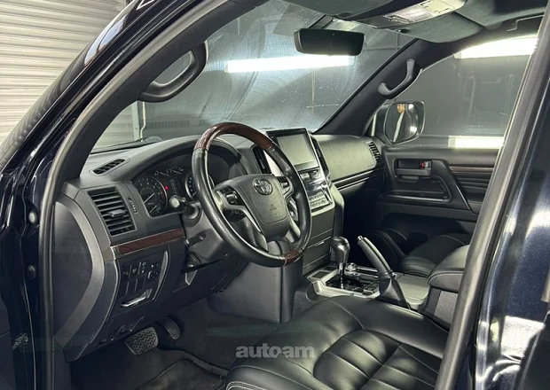 Toyota Land Cruiser 200 2017 — լուսանկար 4