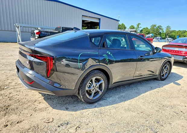 Kia K4 2025 — լուսանկար 3