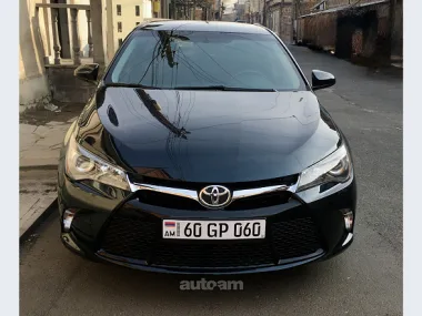 Toyota Camry, 2016