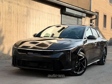 Kia K4, 2025
