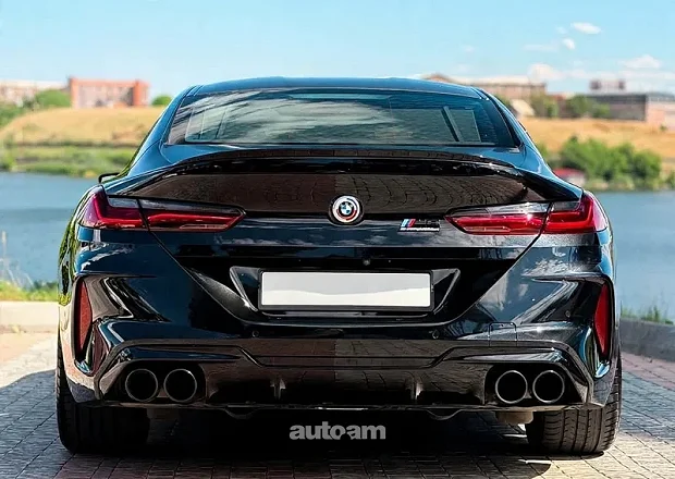 BMW M8 2020 — լուսանկար 2