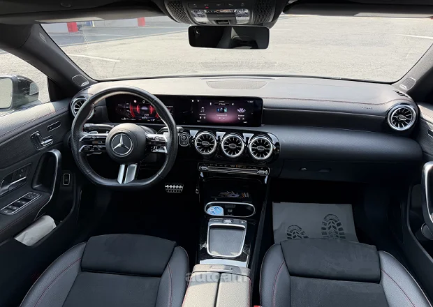 Mercedes-Benz CLA 250 2024 — фото 12