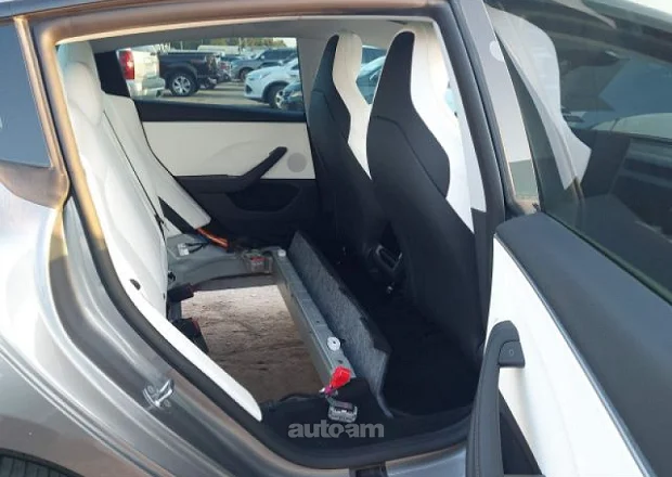 Tesla Model 3 2024 — լուսանկար 11
