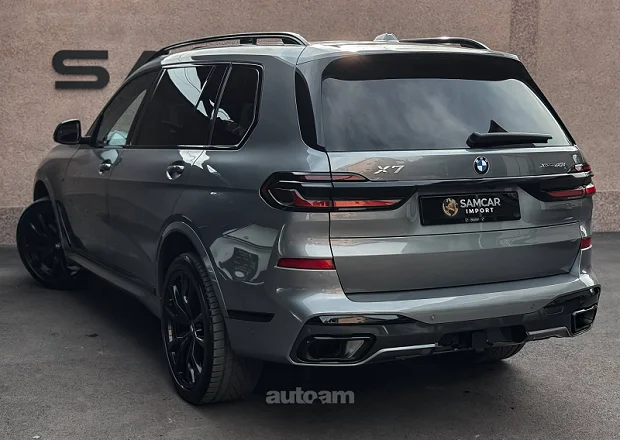 BMW X7 2023 — լուսանկար 7