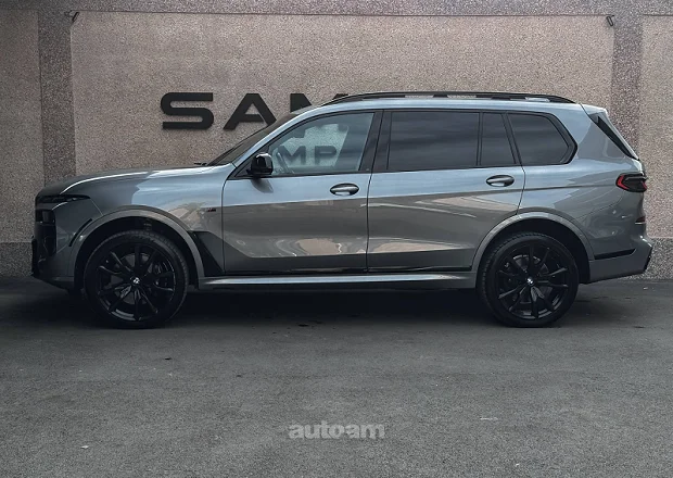 BMW X7 2023 — լուսանկար 5