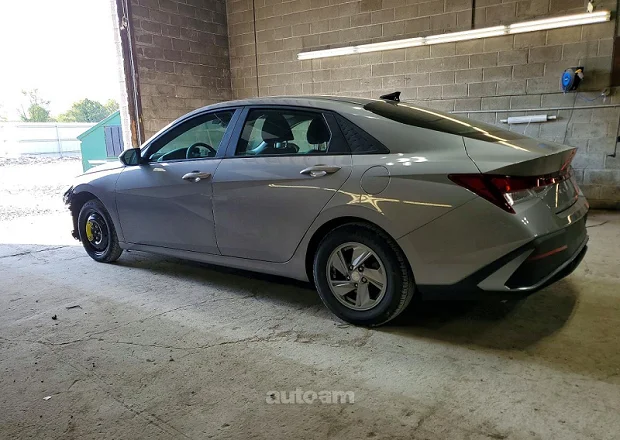 Hyundai Elantra 2024 — լուսանկար 2
