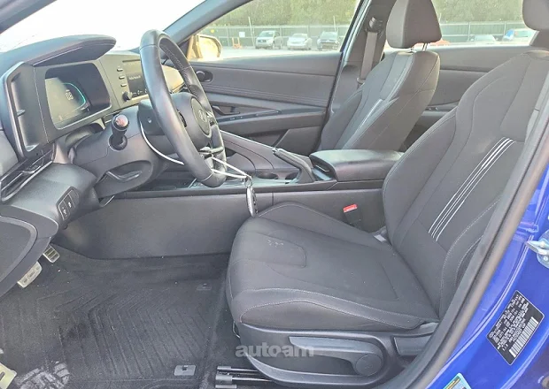 Hyundai Elantra 2025 — լուսանկար 7