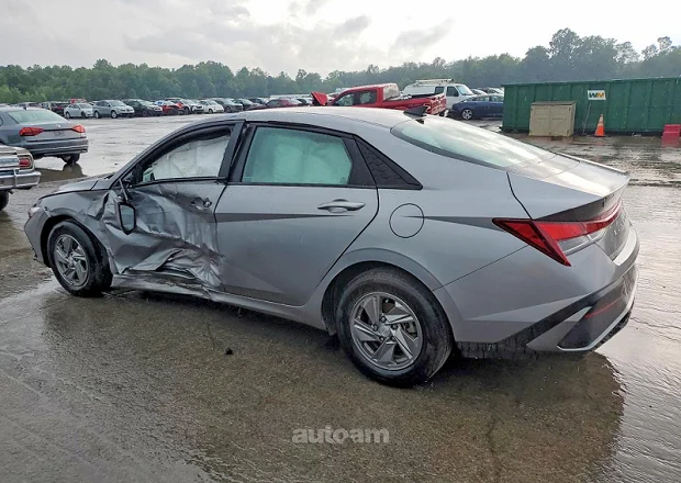 Hyundai Elantra 2025 — լուսանկար 2